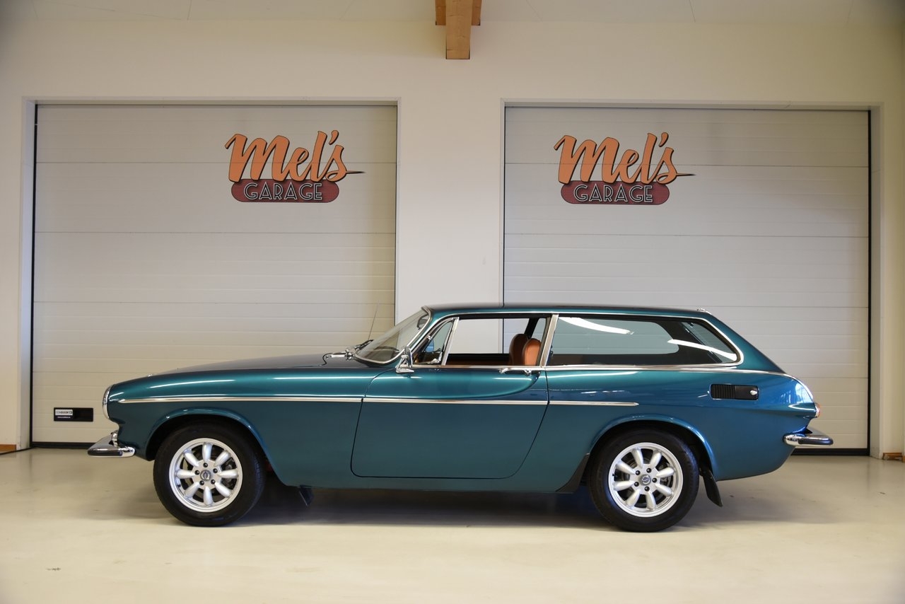 Volvo P1800