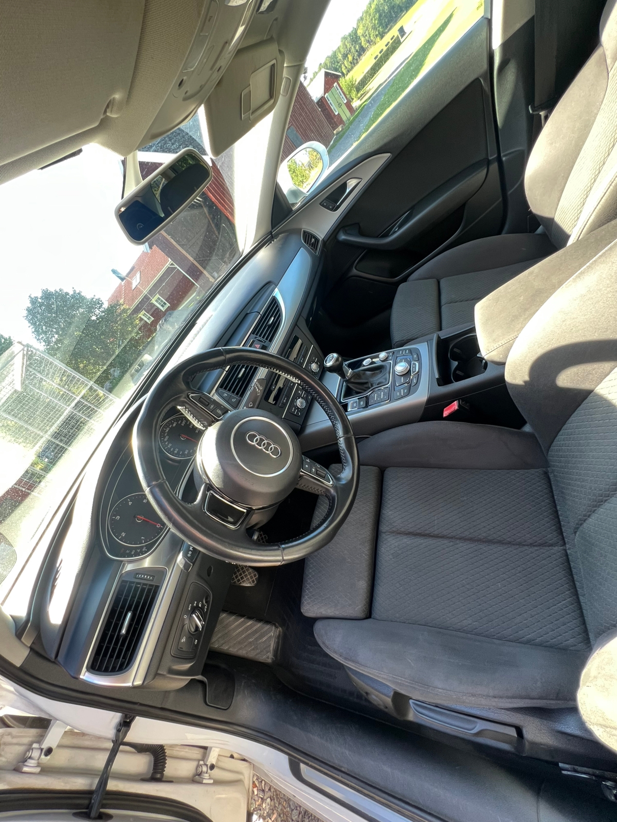Audi A6 Avant 2.0 TDI DPF Manuell 2014, kuva 6/7
