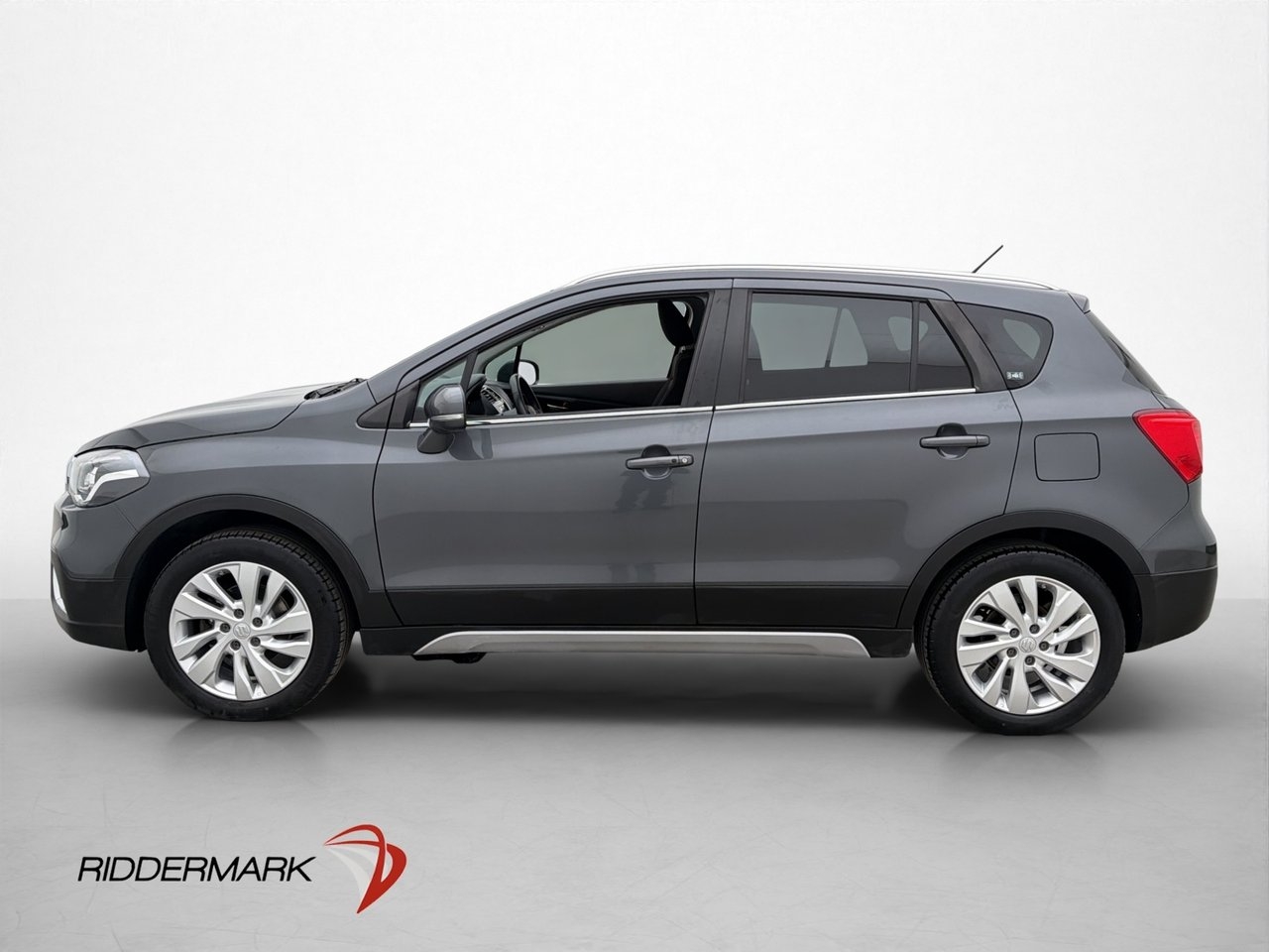 Suzuki S-Cross 1.0 111hk AllGrip 2019, kuva 4/31