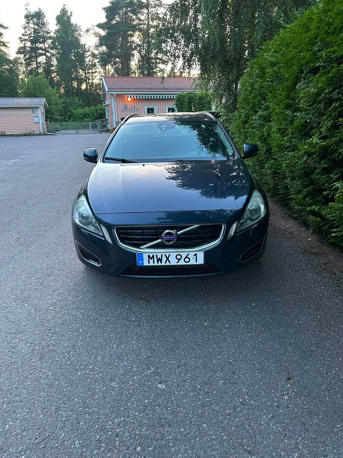 Volvo V60 D2 Manuell 2013, bild 3/4
