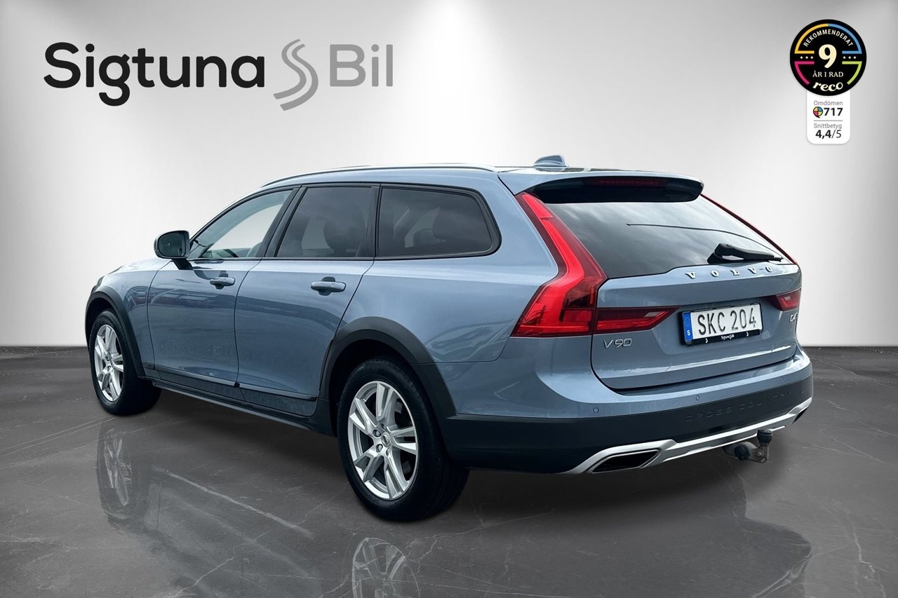 Volvo V90 Cross Country 2018, bild 3/30
