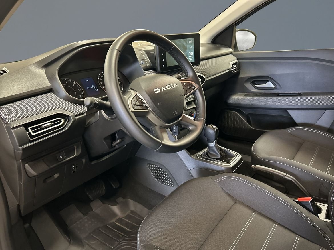 Dacia Sandero TCe 90 expression A 2025, bild 5/13