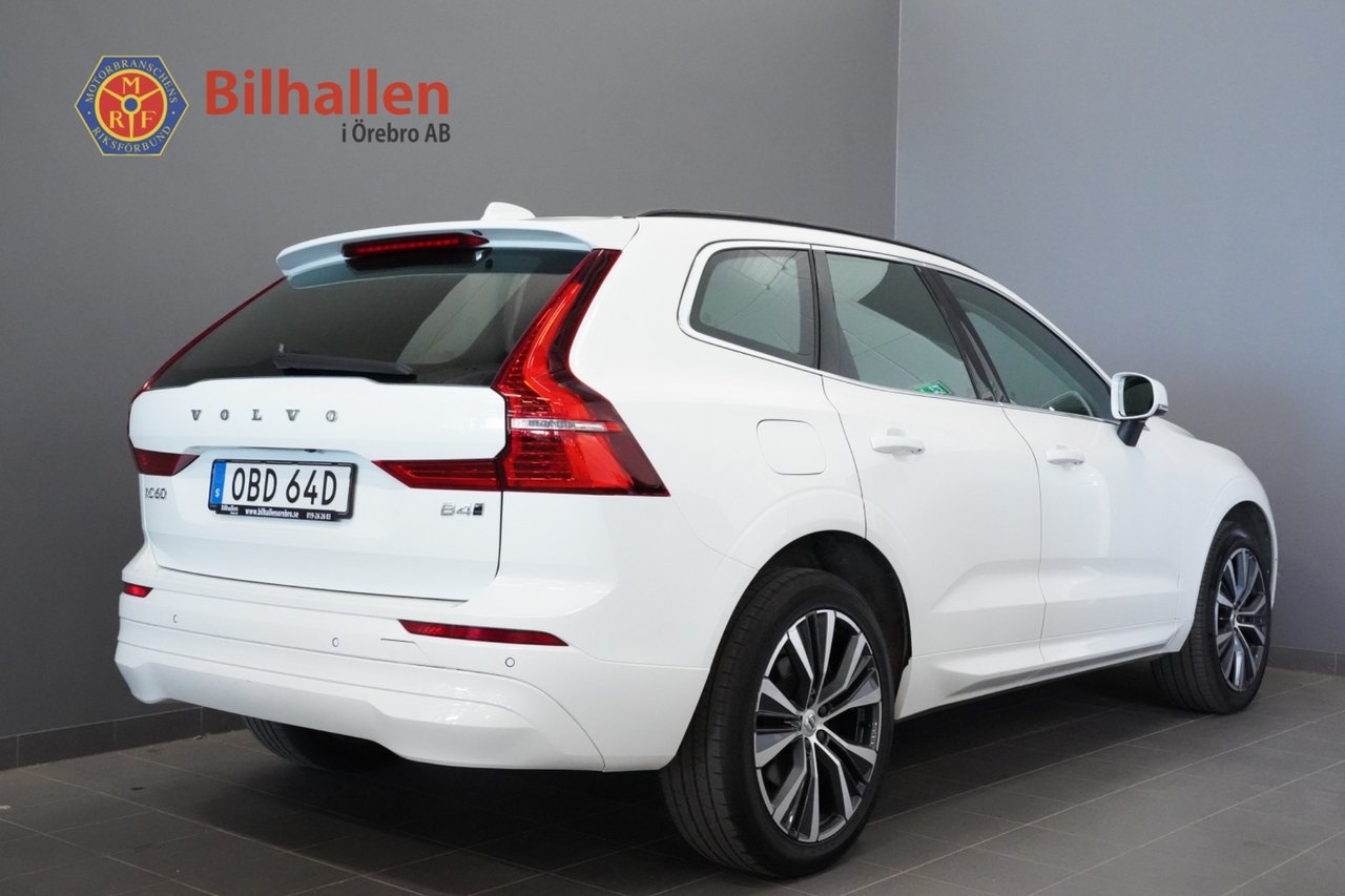 Volvo XC60 B4 AWD Momentum Adv 2022, bild 2/10