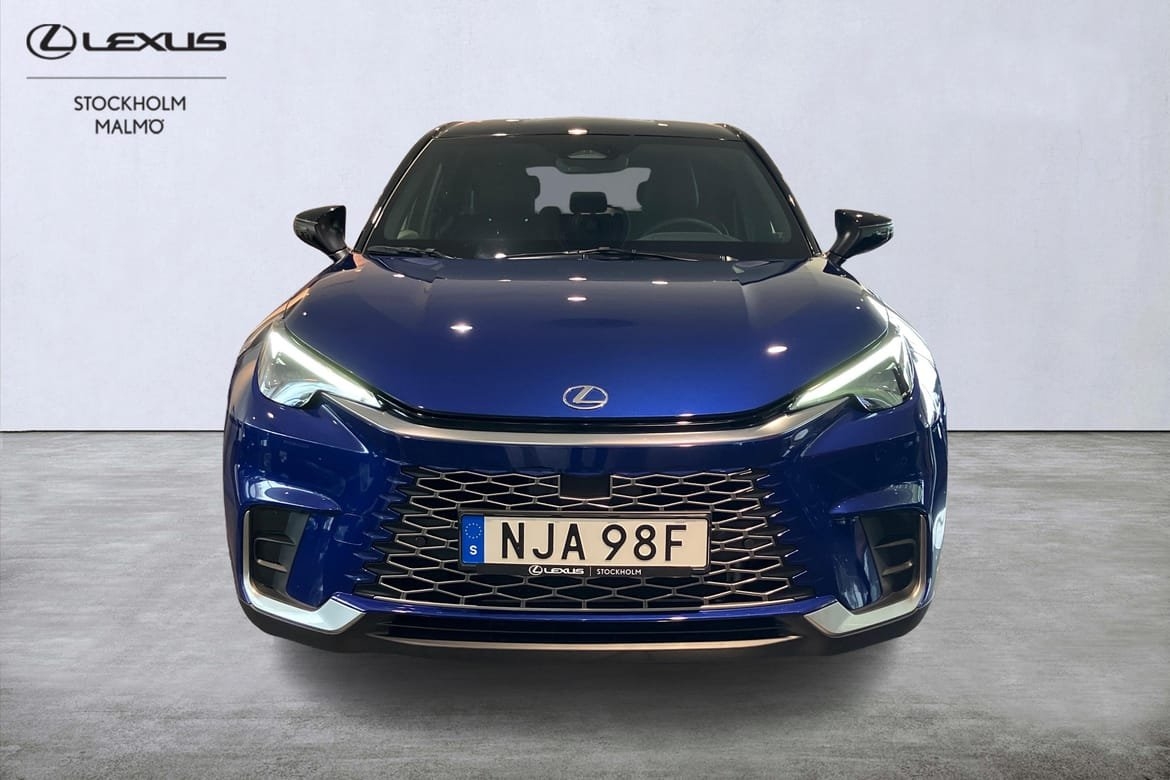 Lexus LBX Emotion Tech 136hk P-värm 2025, kuva 5/10