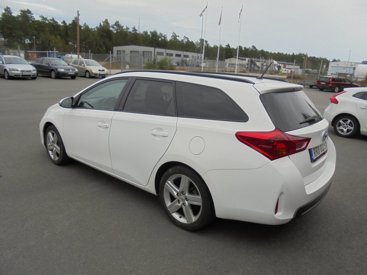 Toyota Auris 2014, bild 7/10