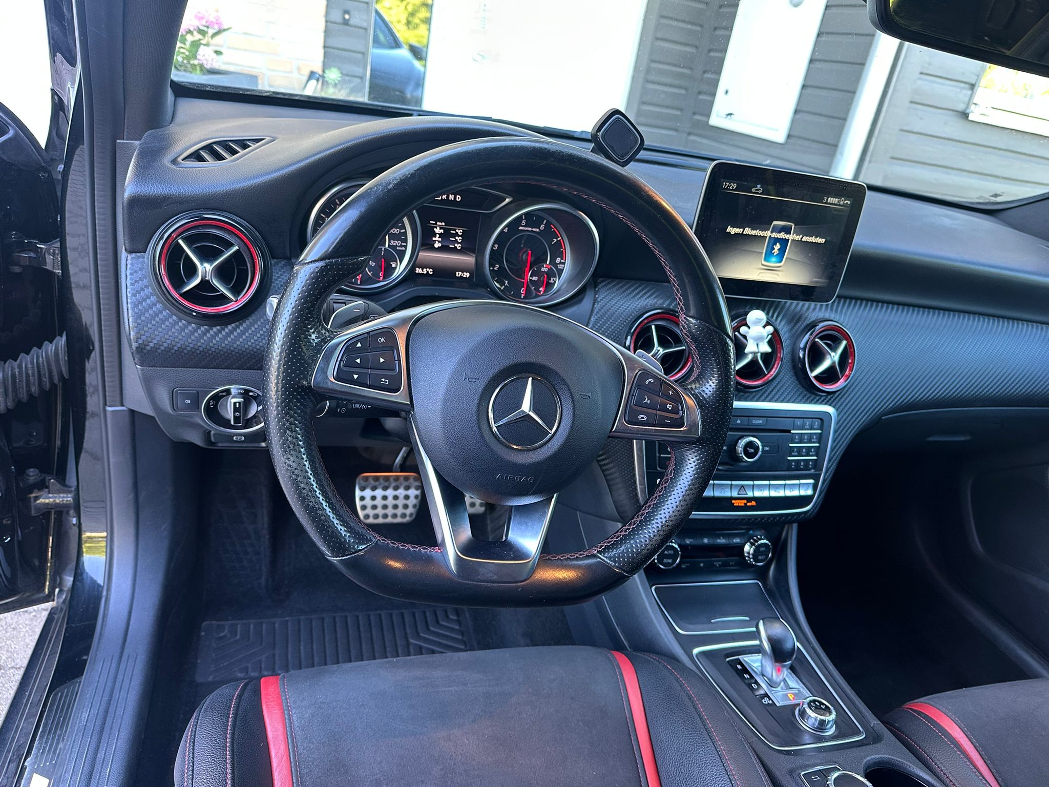 Mercedes-Benz A 45 AMG 4MATIC 2018, bild 2/8