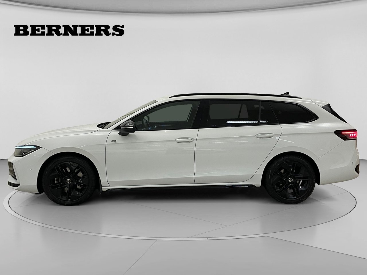Volkswagen Passat 2.0 Tdi 4-m 2025, bild 2/6