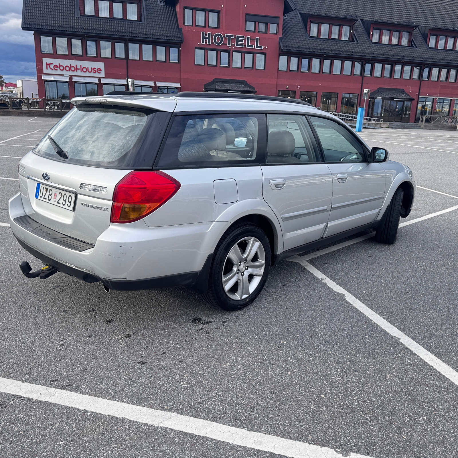 Subaru Outback 3.0 4WD Automatisk 2004, photo 4/10
