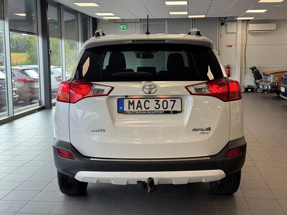 Toyota RAV4 2015, bild 4/10