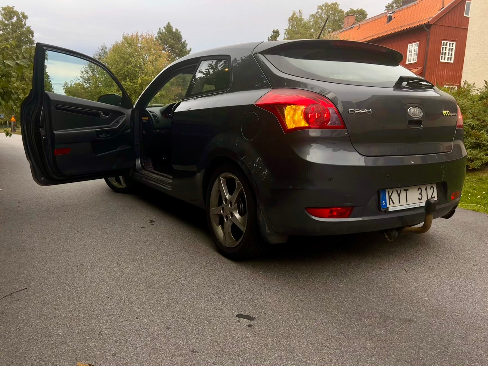 Kia ProCeed