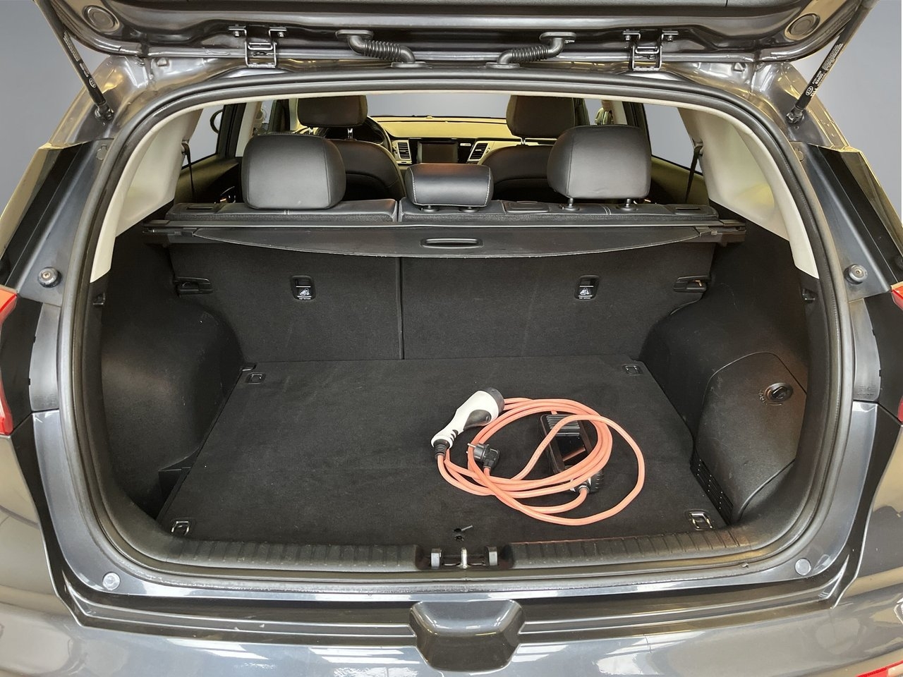 Kia Niro P-HEV DCT ADVANCE PLUS 2018, kuva 7/10