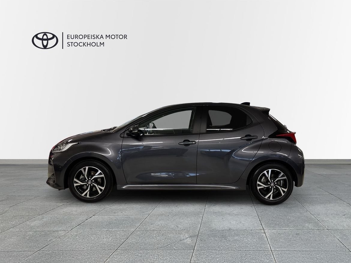 Toyota Yaris 2025, bild 3/16