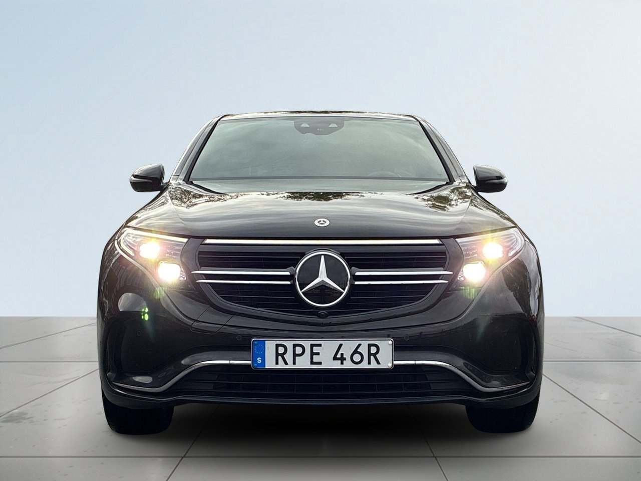 Mercedes-Benz EQC 400 AMG Drag 2021, bild 2/10