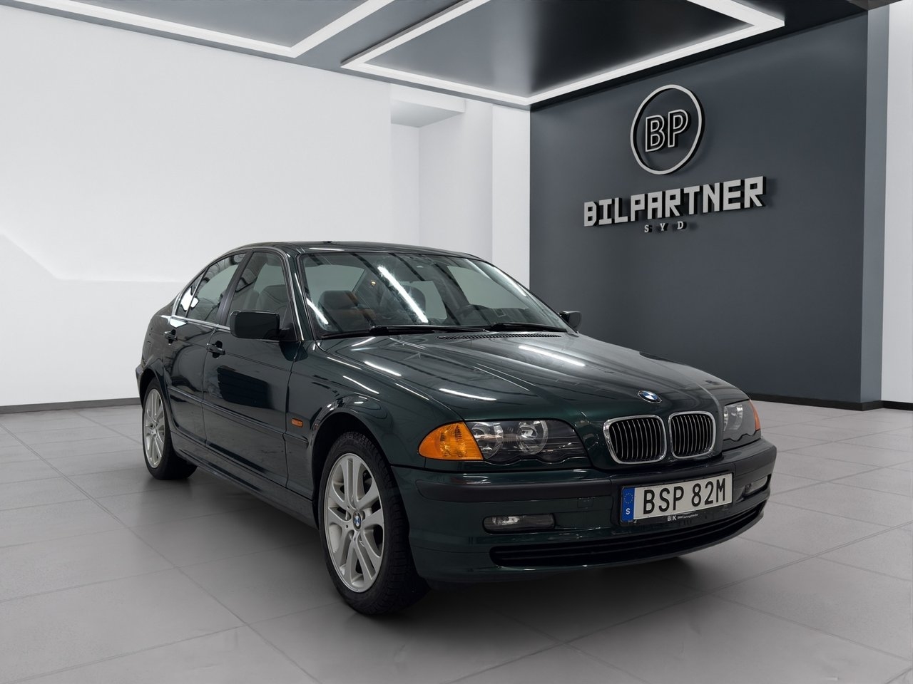 BMW 320 i Sedan/Ny Besiktad 1999, bild 4/10