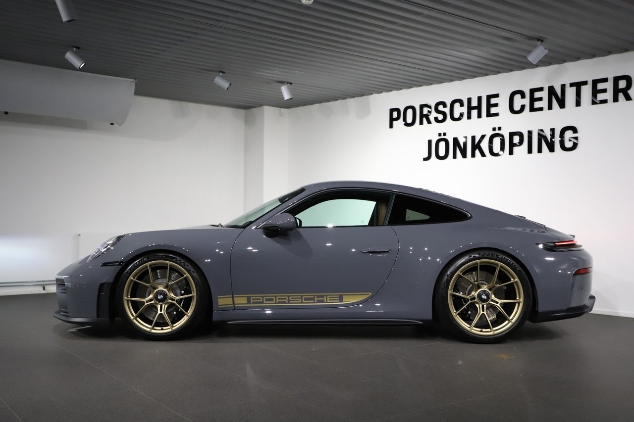 Porsche 911 GT3 Touring 992.2 2026, bild 2/10
