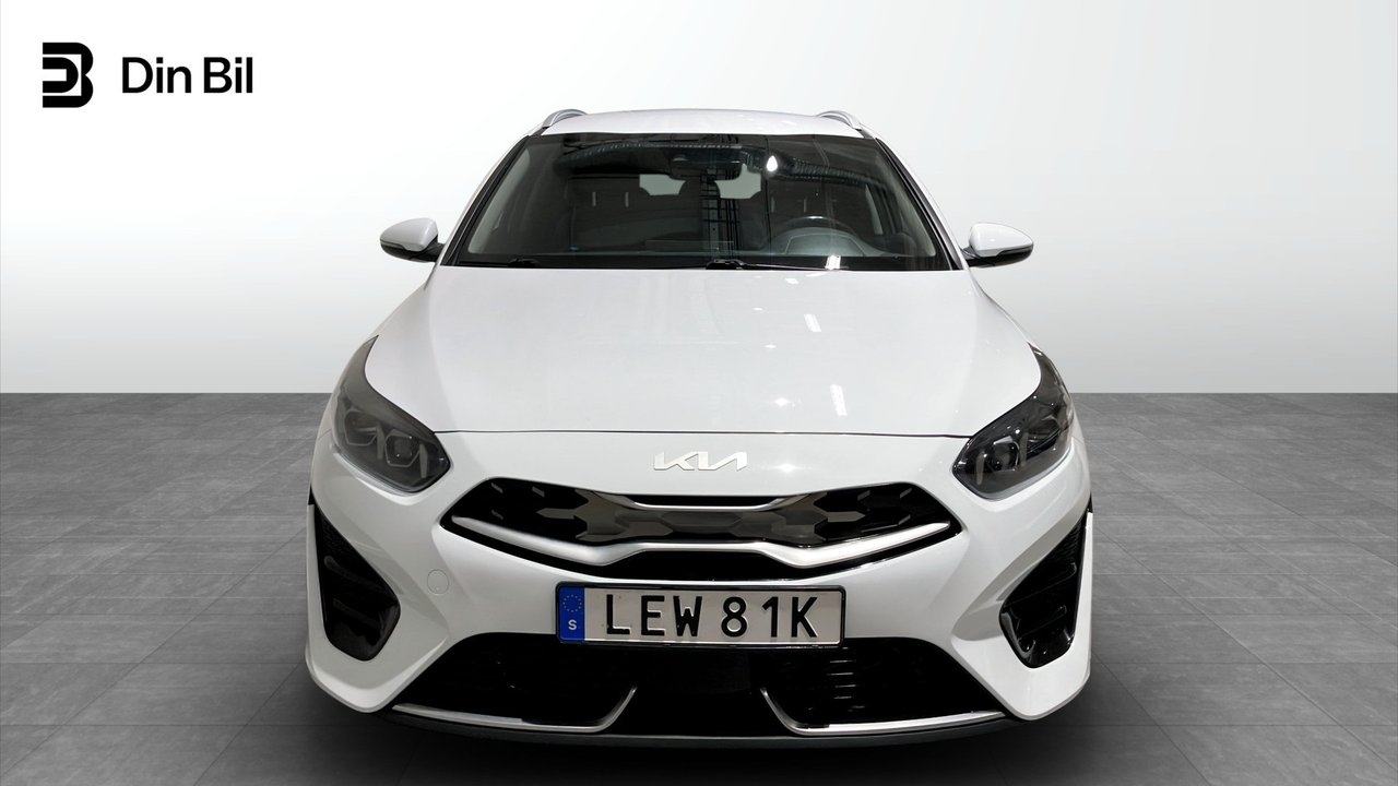 Kia Ceed SW Plug-in 141hk DCT / Advanced 2023, photo 4/10