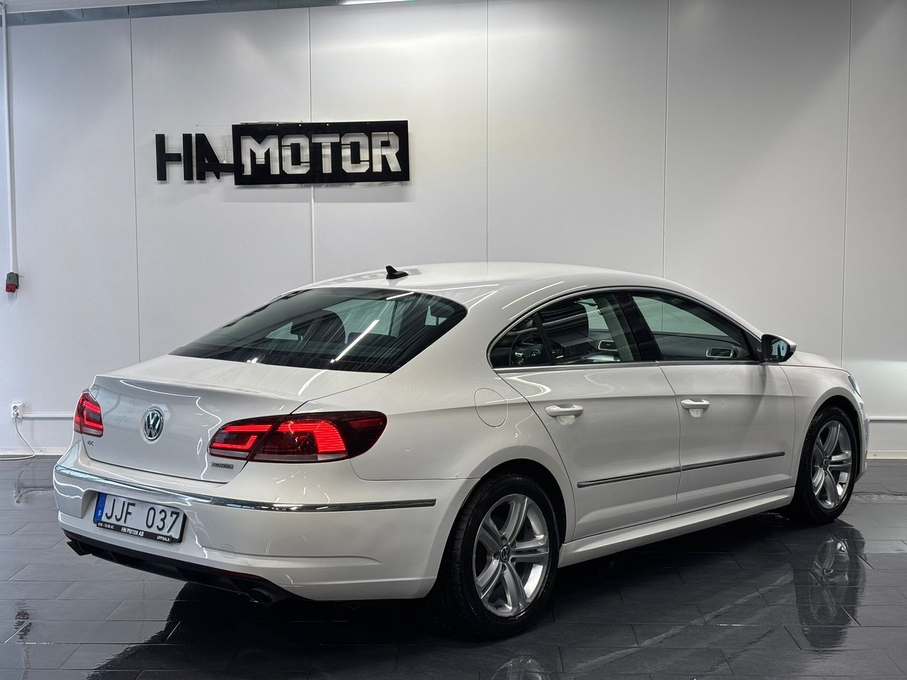 Volkswagen CC 2.0 TDI 4Motion R-Line 2014, kuva 7/10