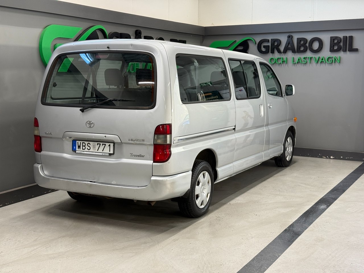 Toyota HiAce 2004, bild 5/10