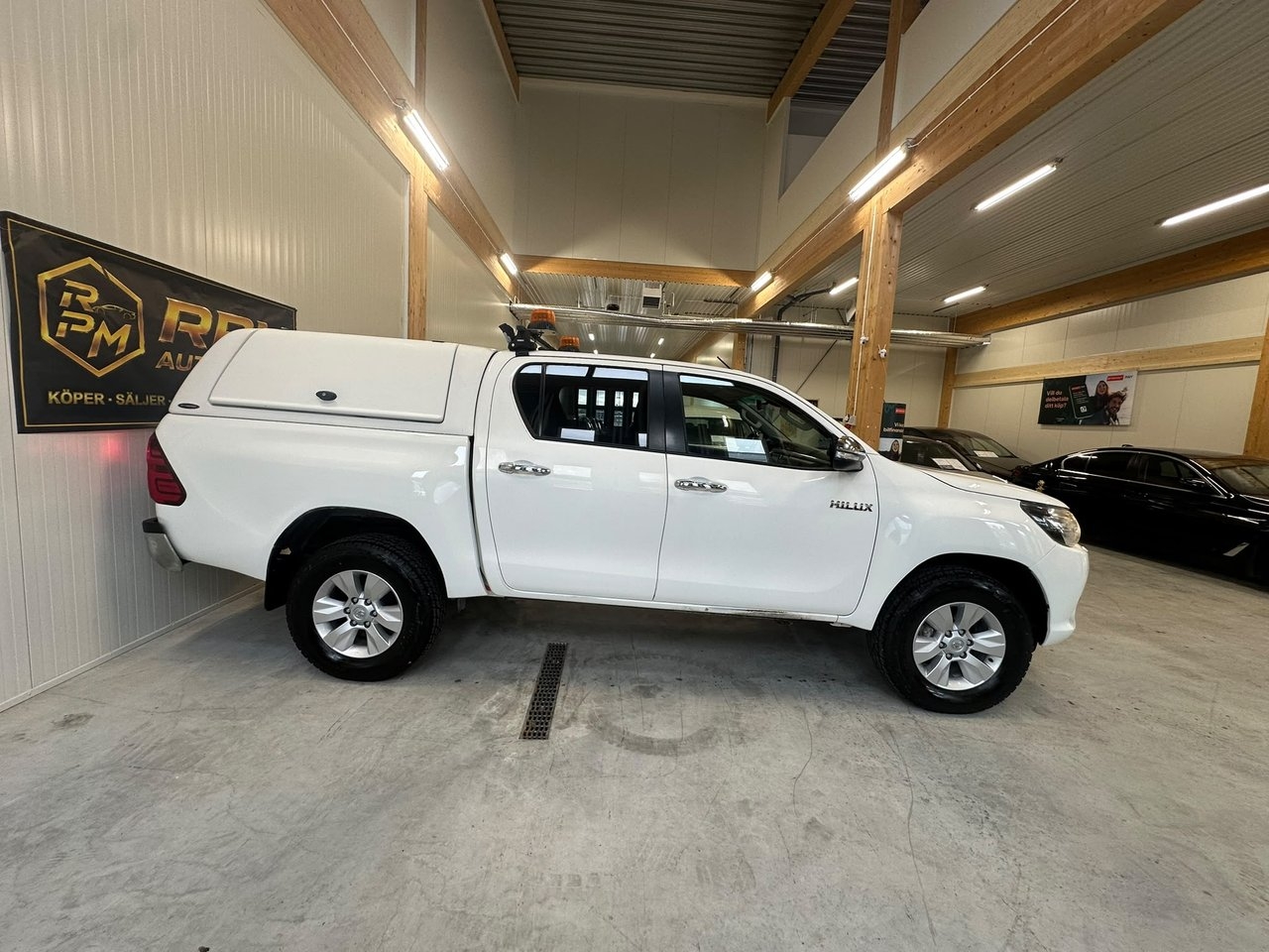Toyota HiLux 2018, bild 6/22