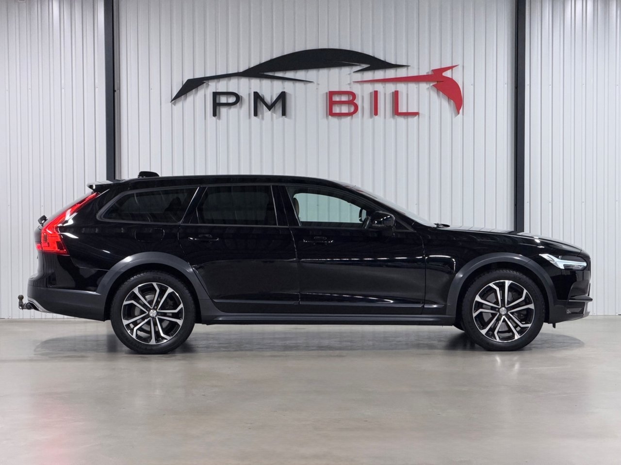 Volvo V90 Cross Country 2017, bild 7/30