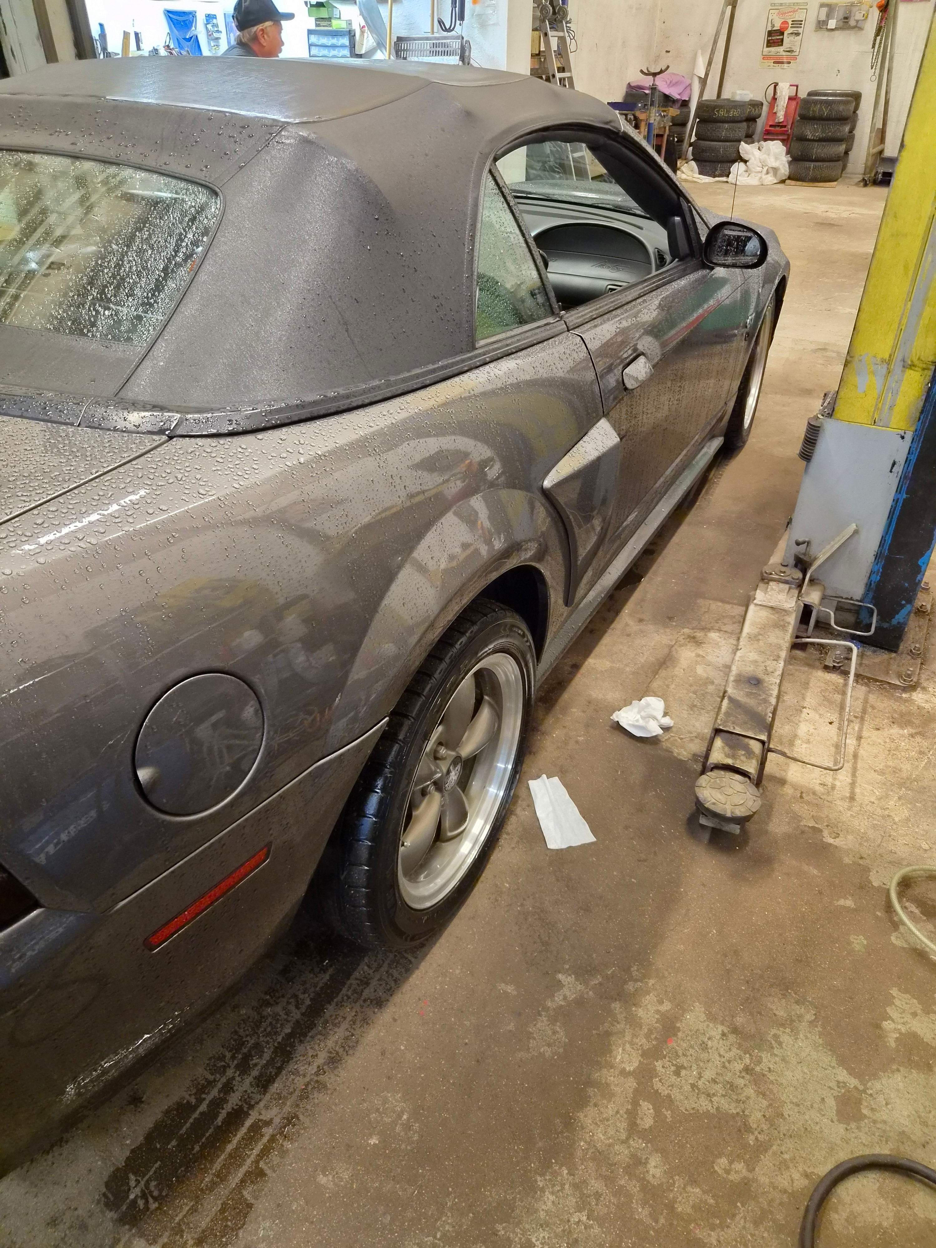 Ford Mustang GT Convertible Automatisk 2003, photo 4/7