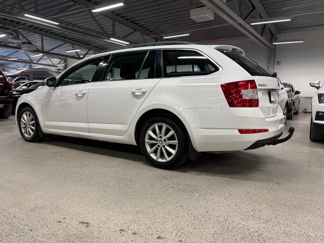 Skoda Octavia Kombi 1.6 TDI 4x4 Ambition 2016, bild 3/9