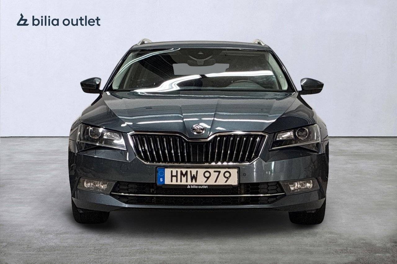 Skoda Superb 2018, bild 3/10