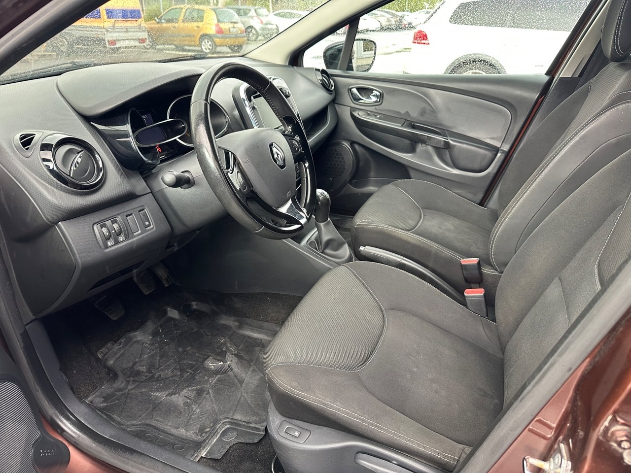 Renault Clio Sport Tourer 0.9 TCe Euro 5 2014, kuva 5/10