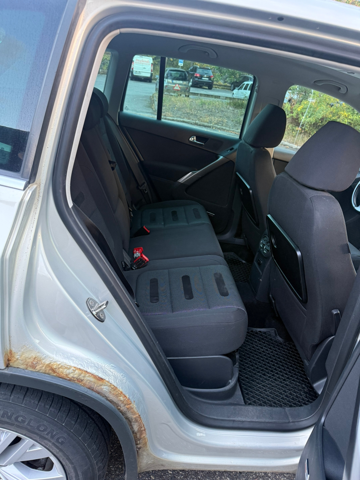 Volkswagen Tiguan 2009, bild 7/9