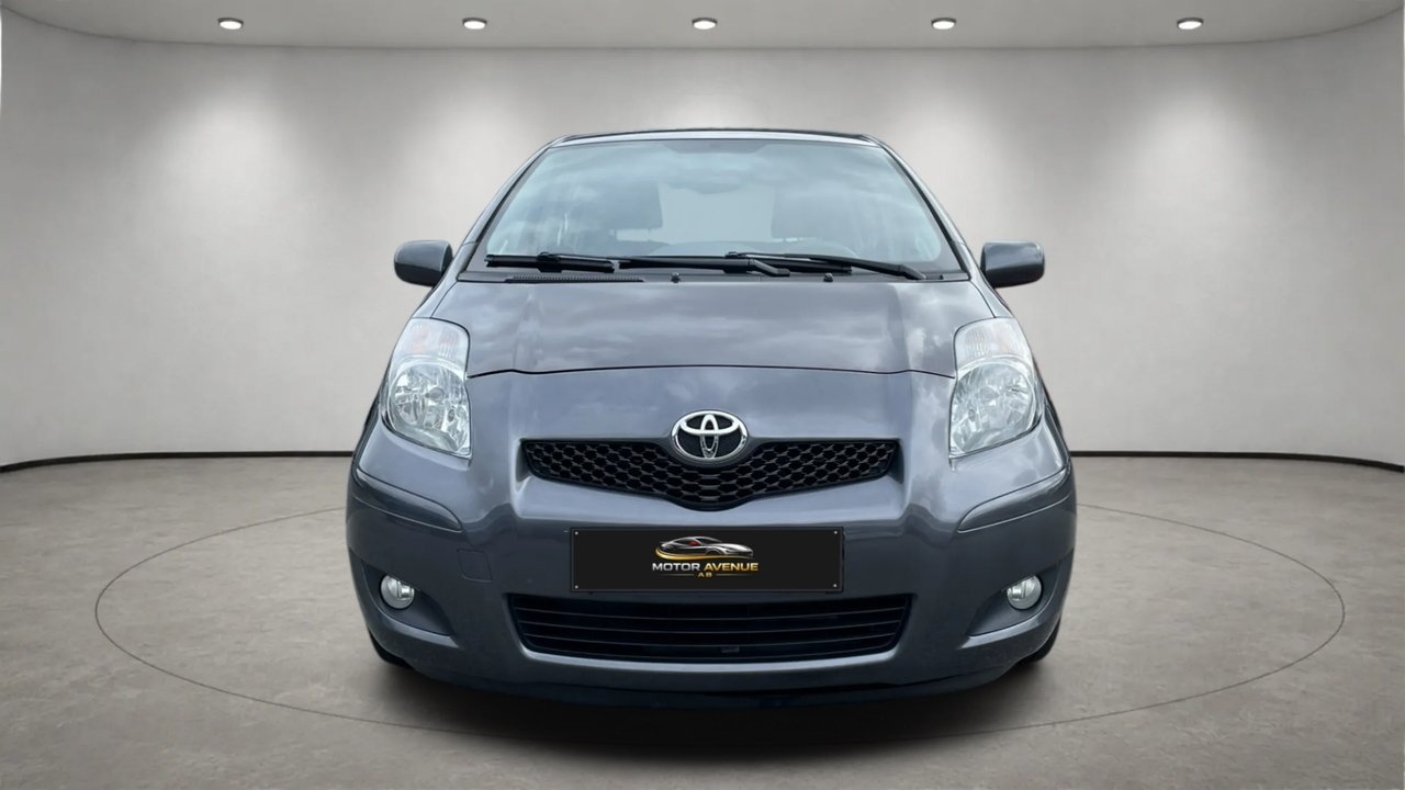 Toyota Yaris 2010, bild 2/10