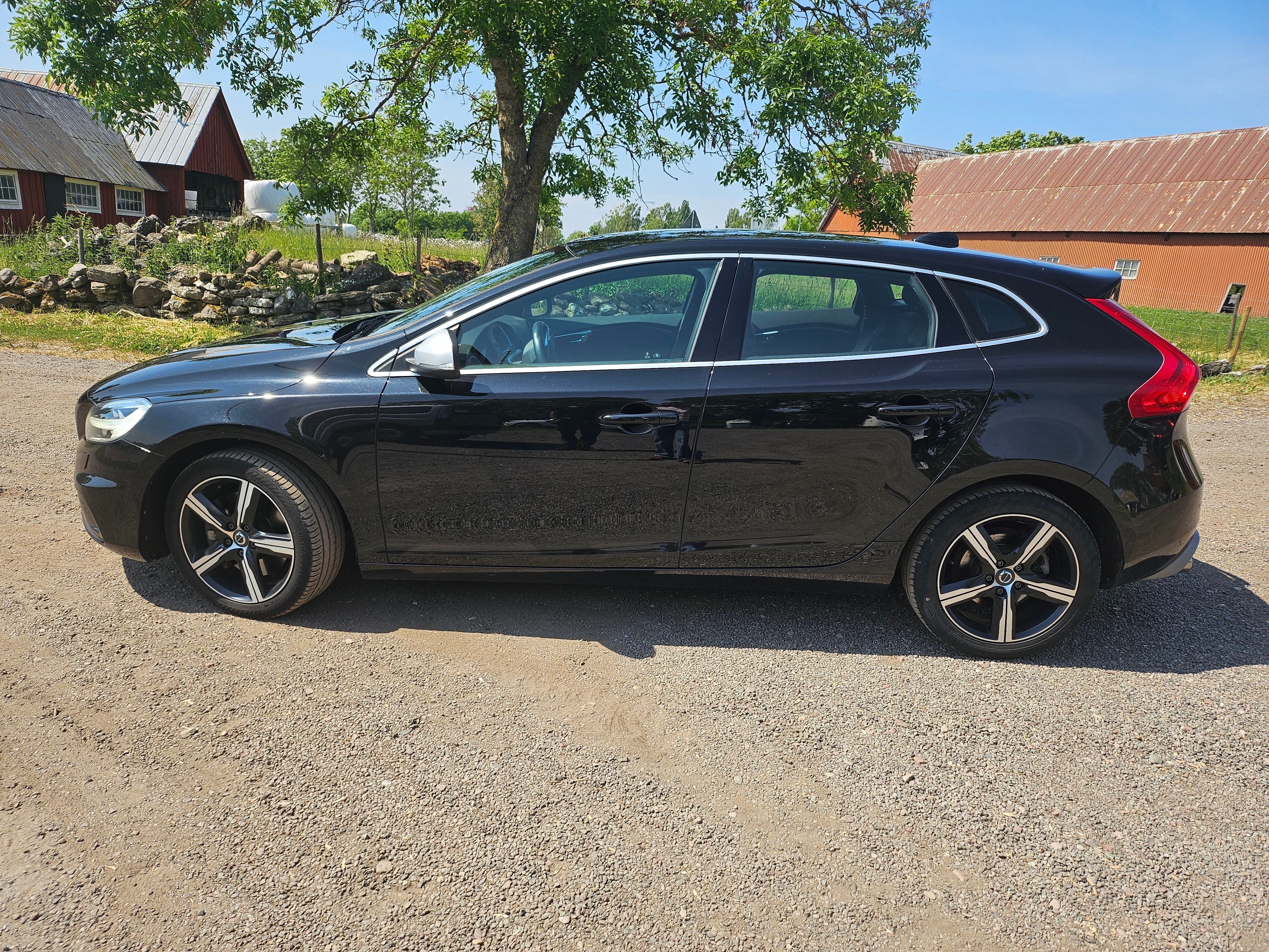 Volvo V40