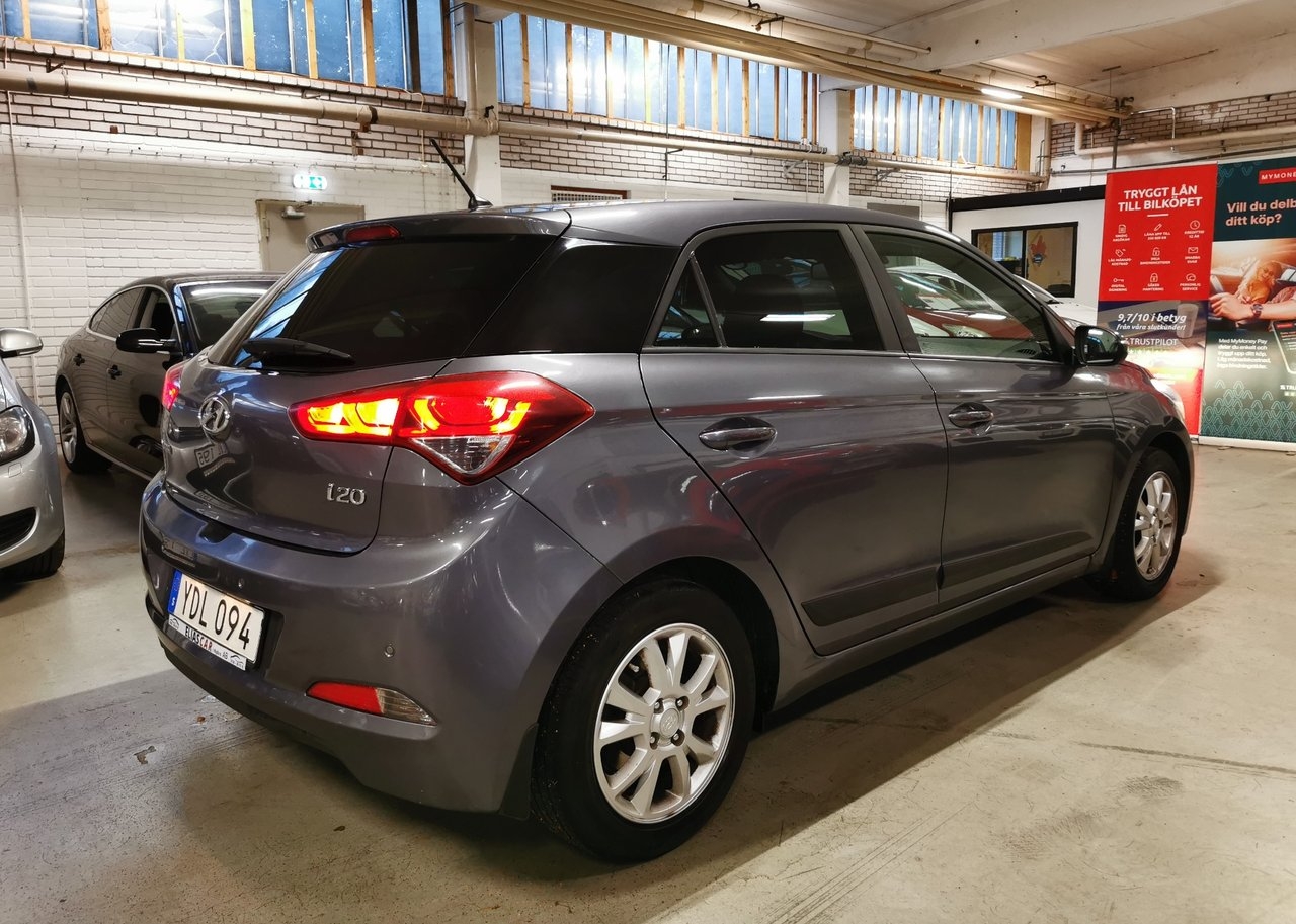 Hyundai i20 1.2 Comfort Euro 6 2016, bild 3/10