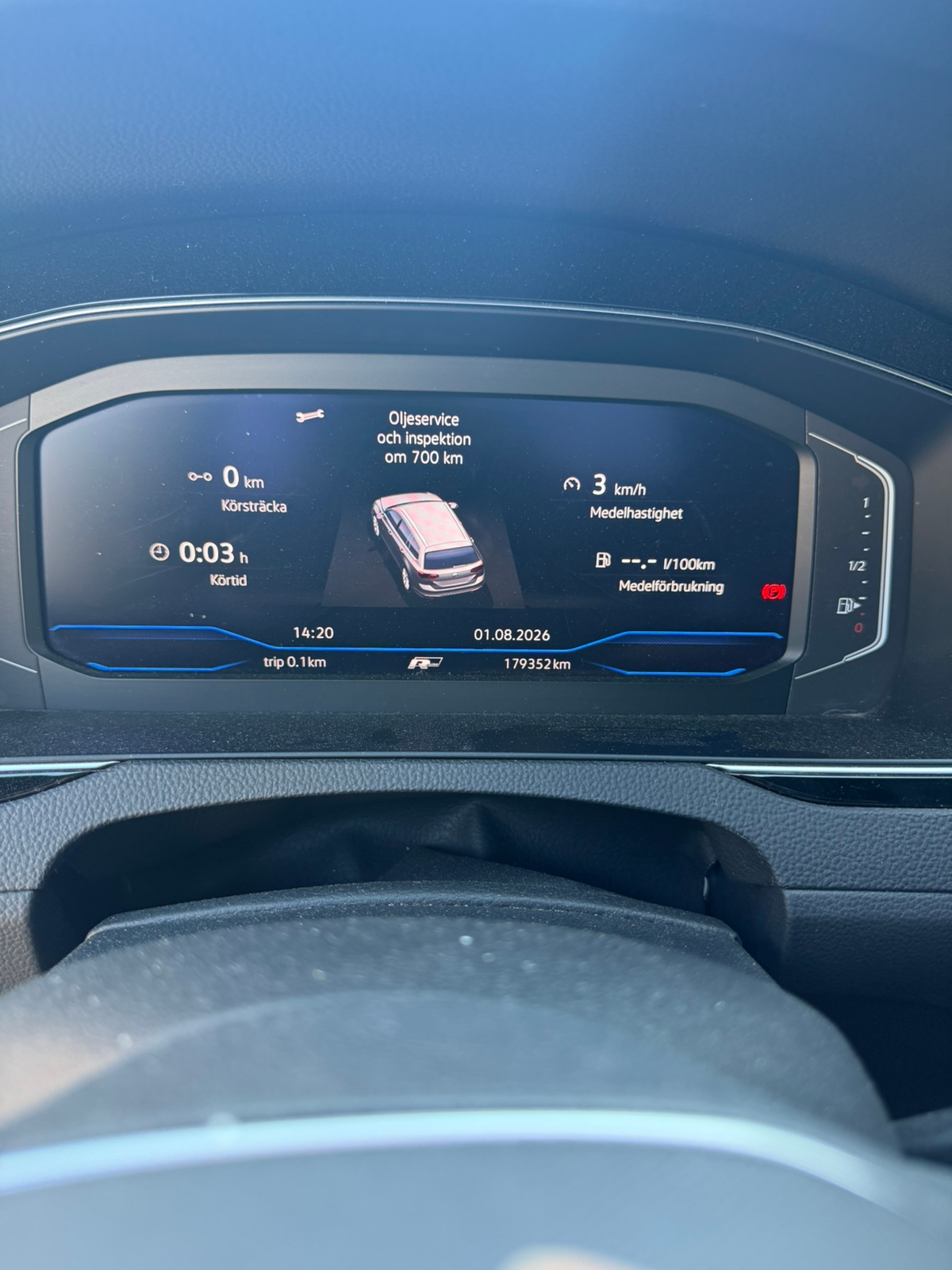 Volkswagen Passat 2021, bild 7/10