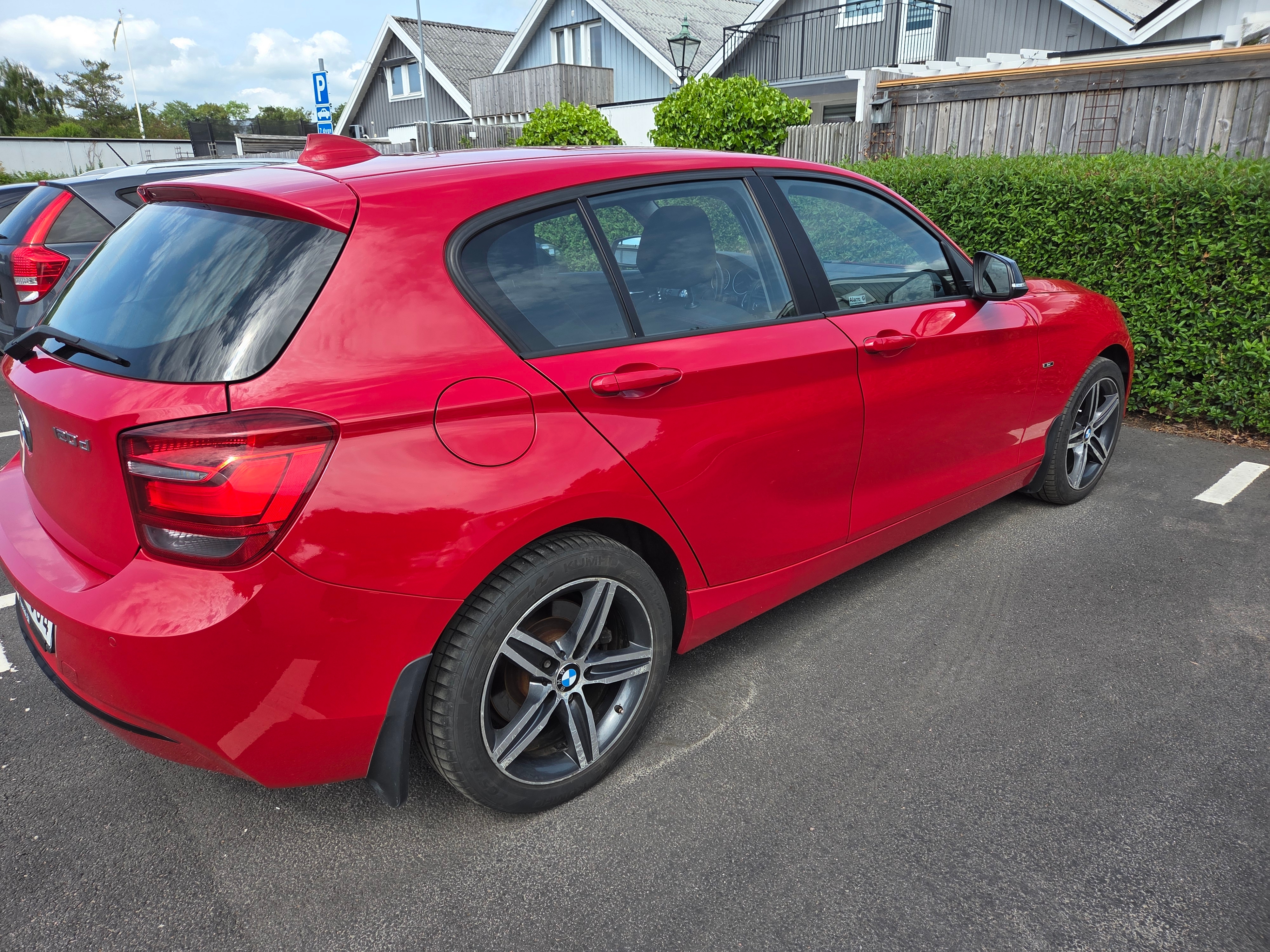 BMW 120 d xDrive 5-dörrars Manuell 2013, kuva 2/5