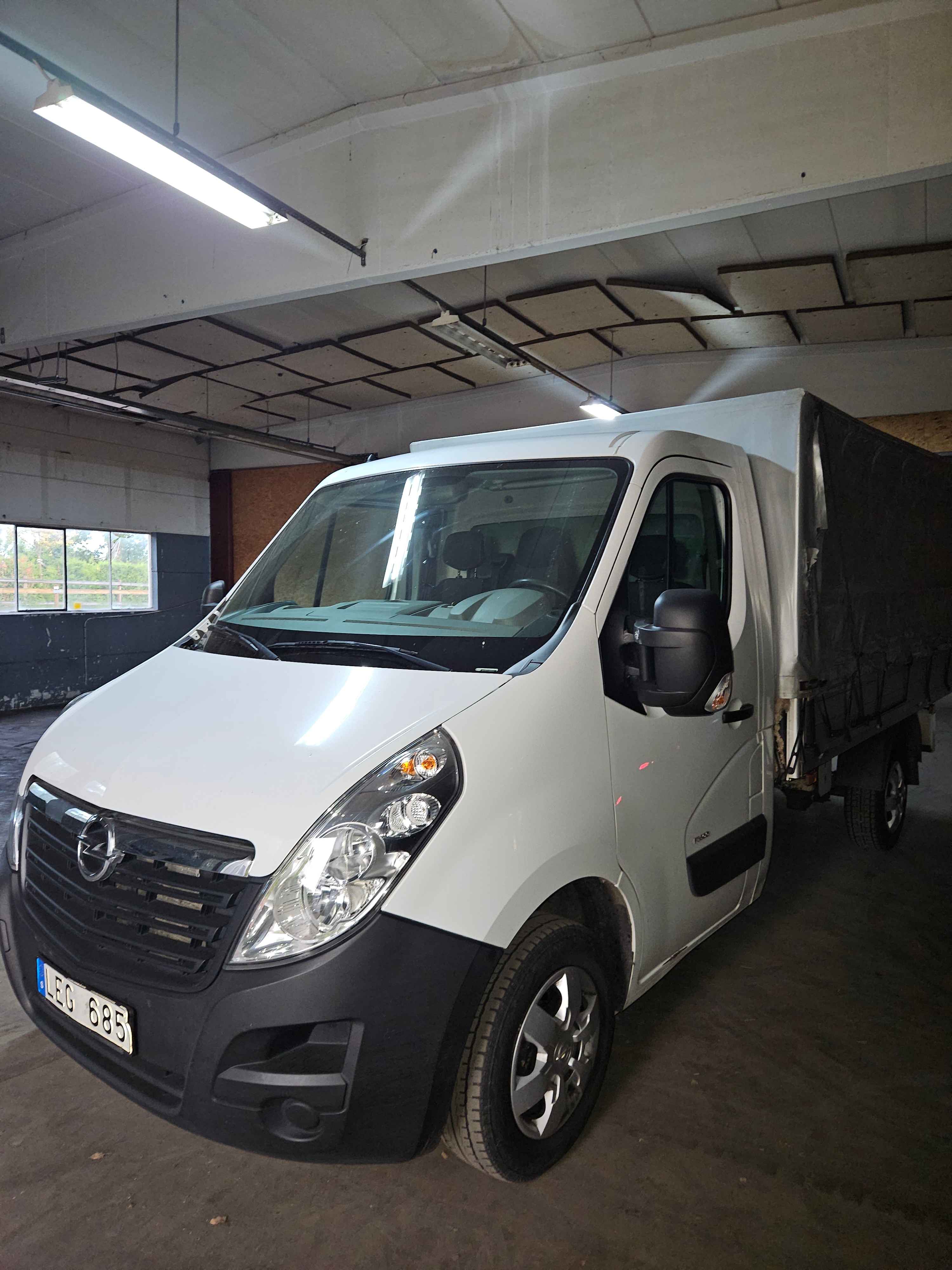 Opel Movano