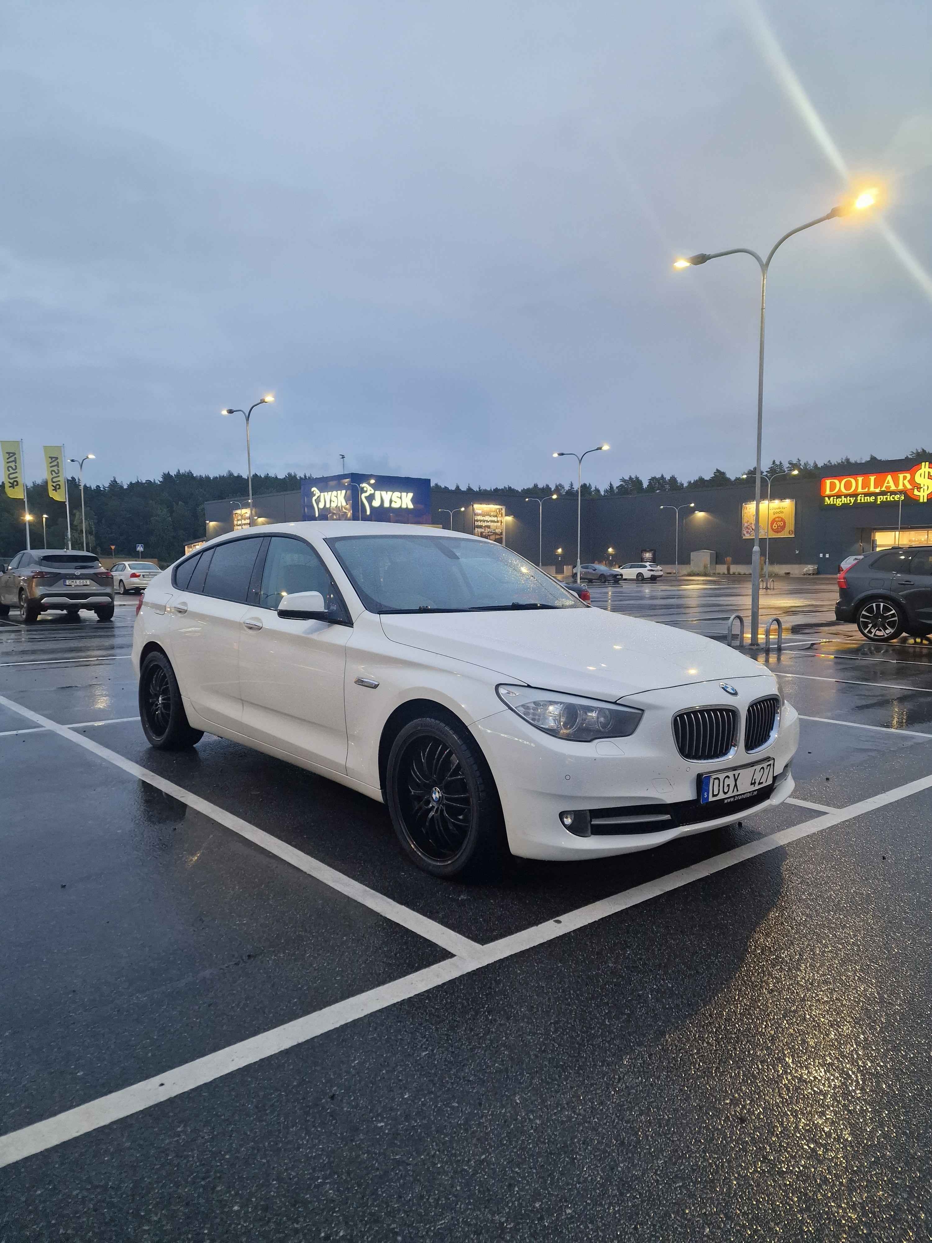 BMW 530