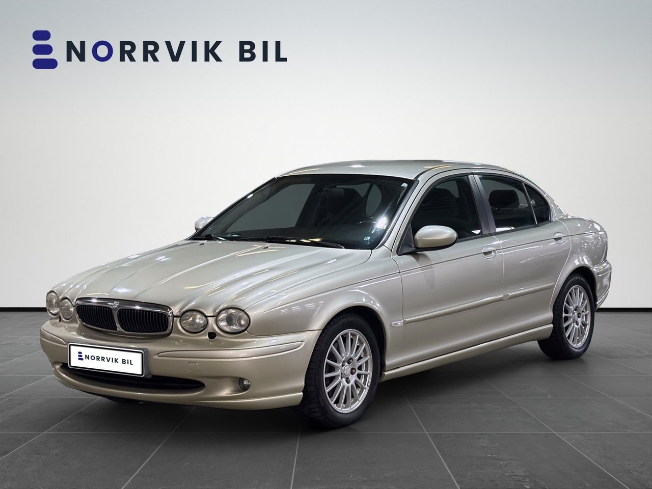 Jaguar X-Type