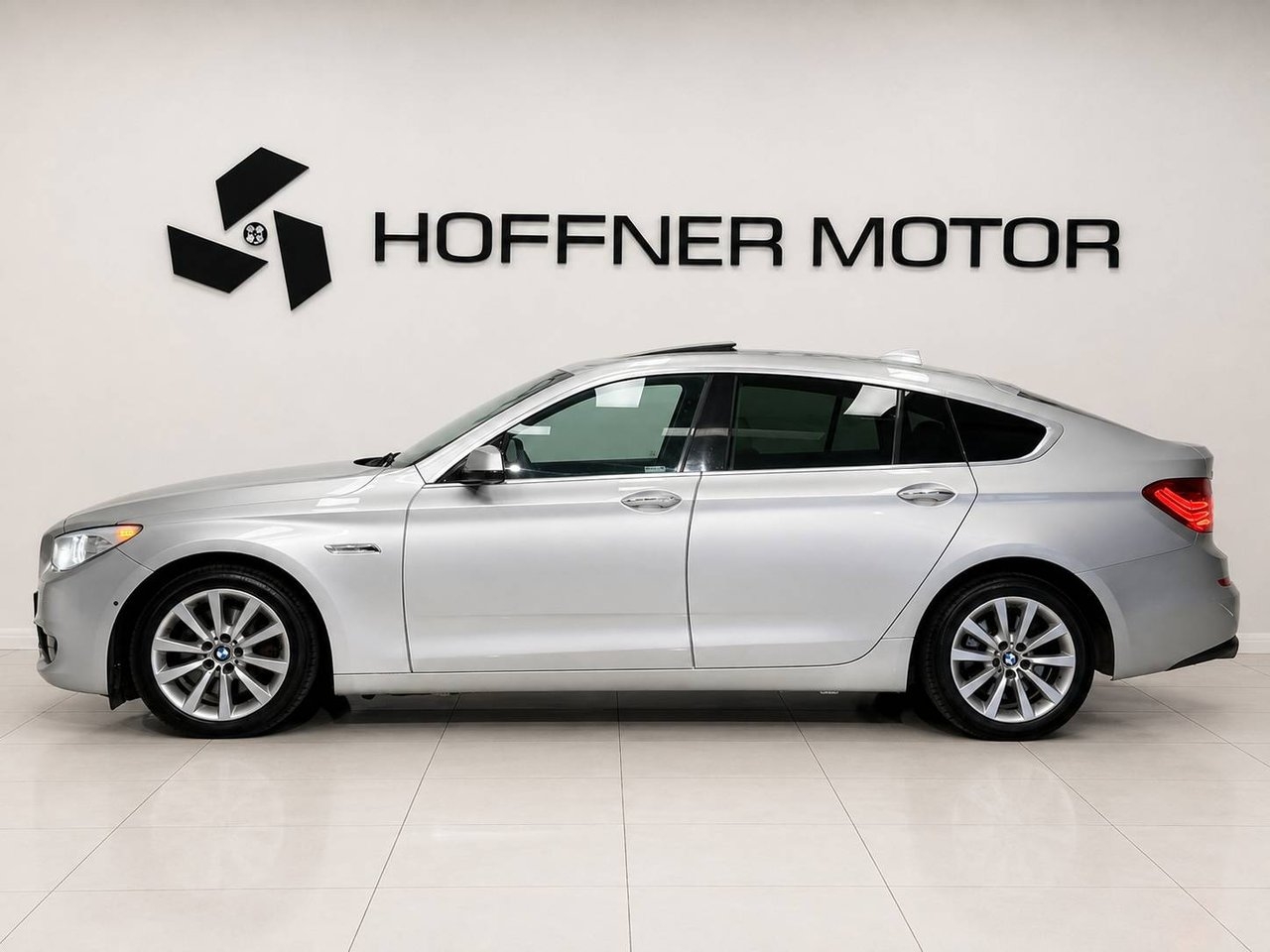 BMW 535 d Gran Turismo Steptronic Pano 2011, kuva 6/10