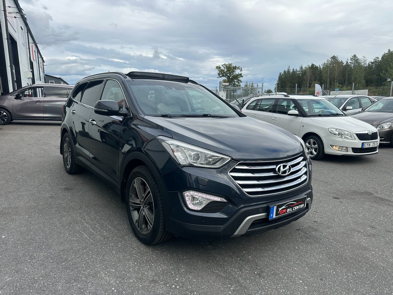 Hyundai Grand Santa Fe 2014, kuva 2/10