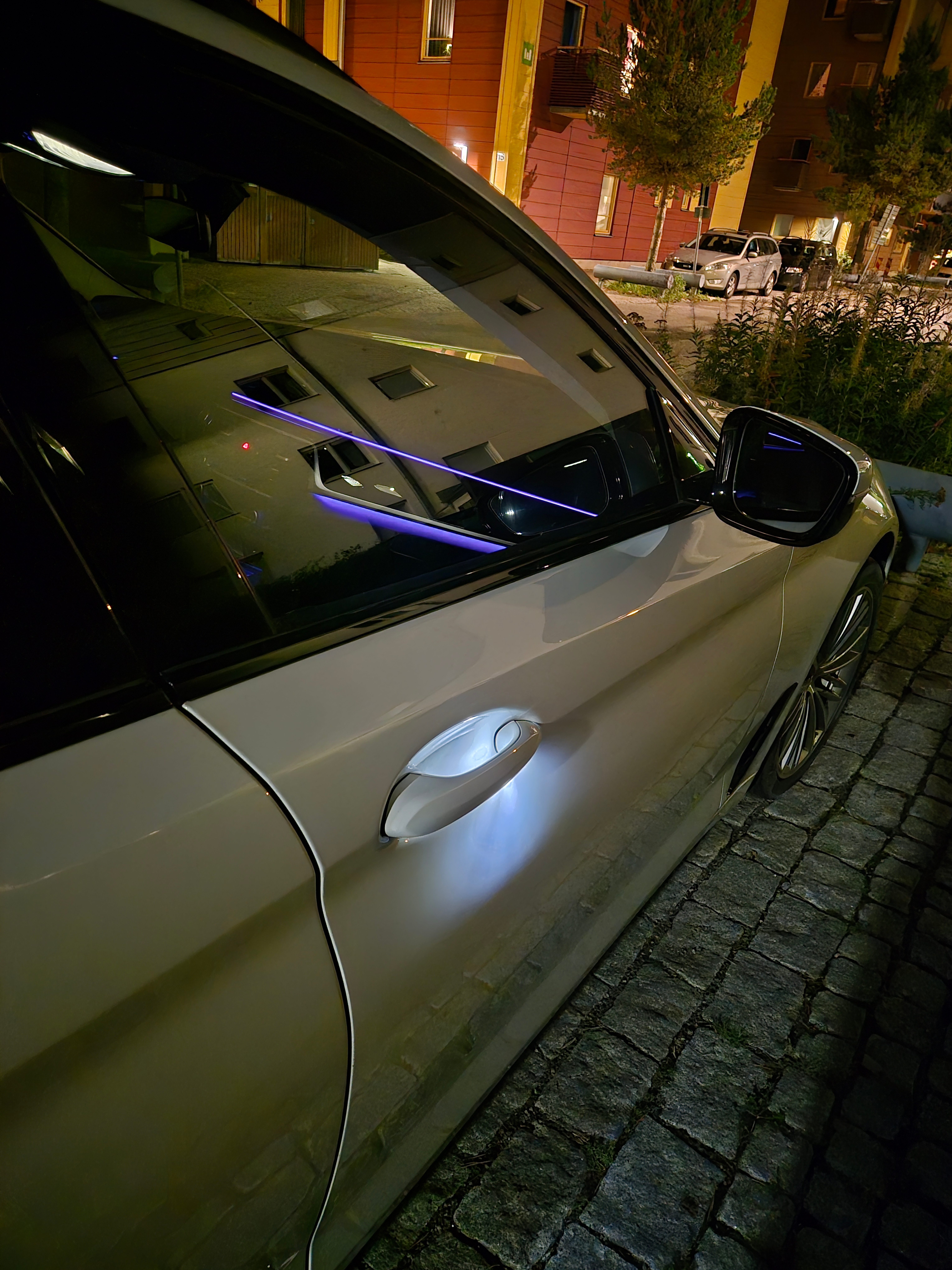 BMW 520 d xDrive Touring Steptronic. 2020, bild 2/10