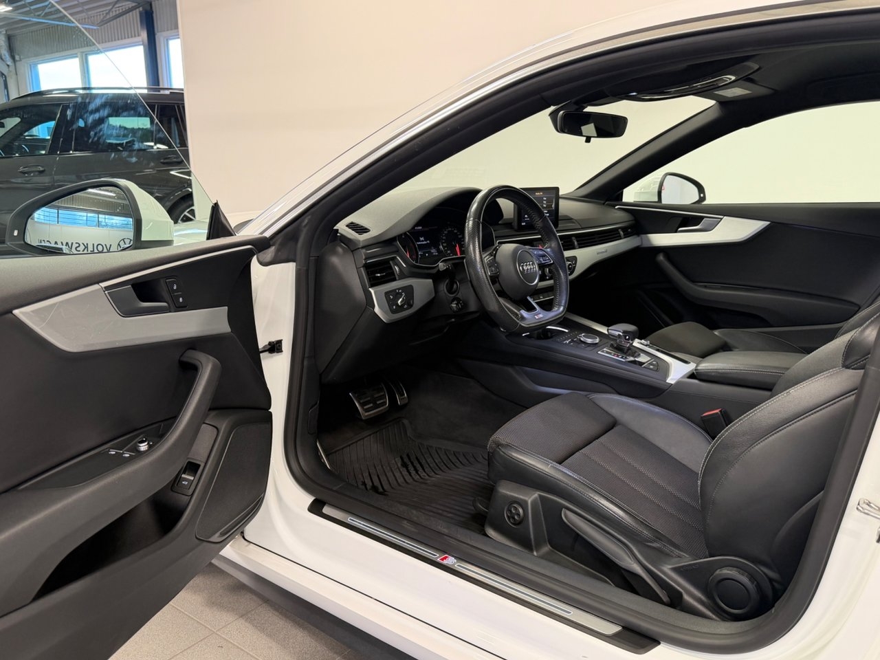 Audi A5 2018, kuva 5/10