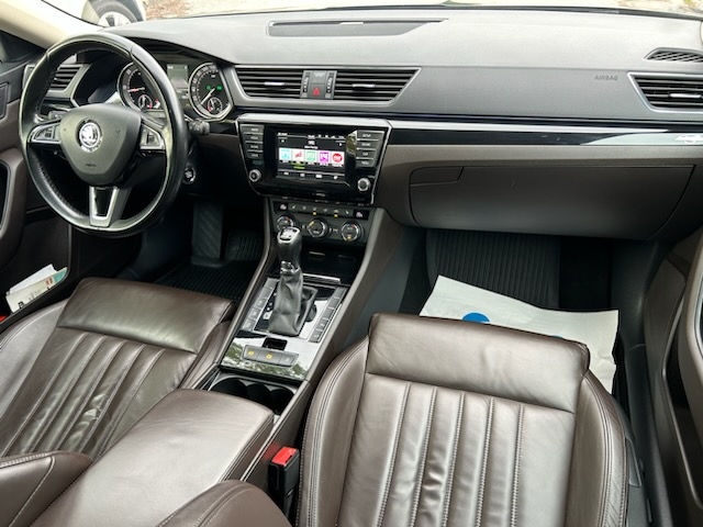 Skoda Superb 2016, kuva 7/10