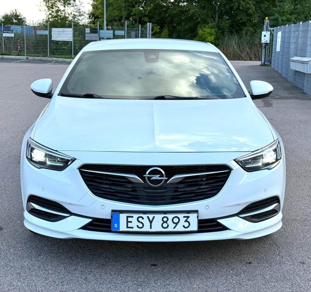 Opel Insignia 2019, kuva 2/10