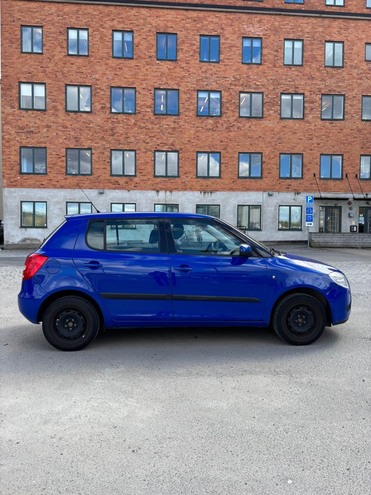 Skoda Fabia 1.2 Manuell 2009, bild 4/10