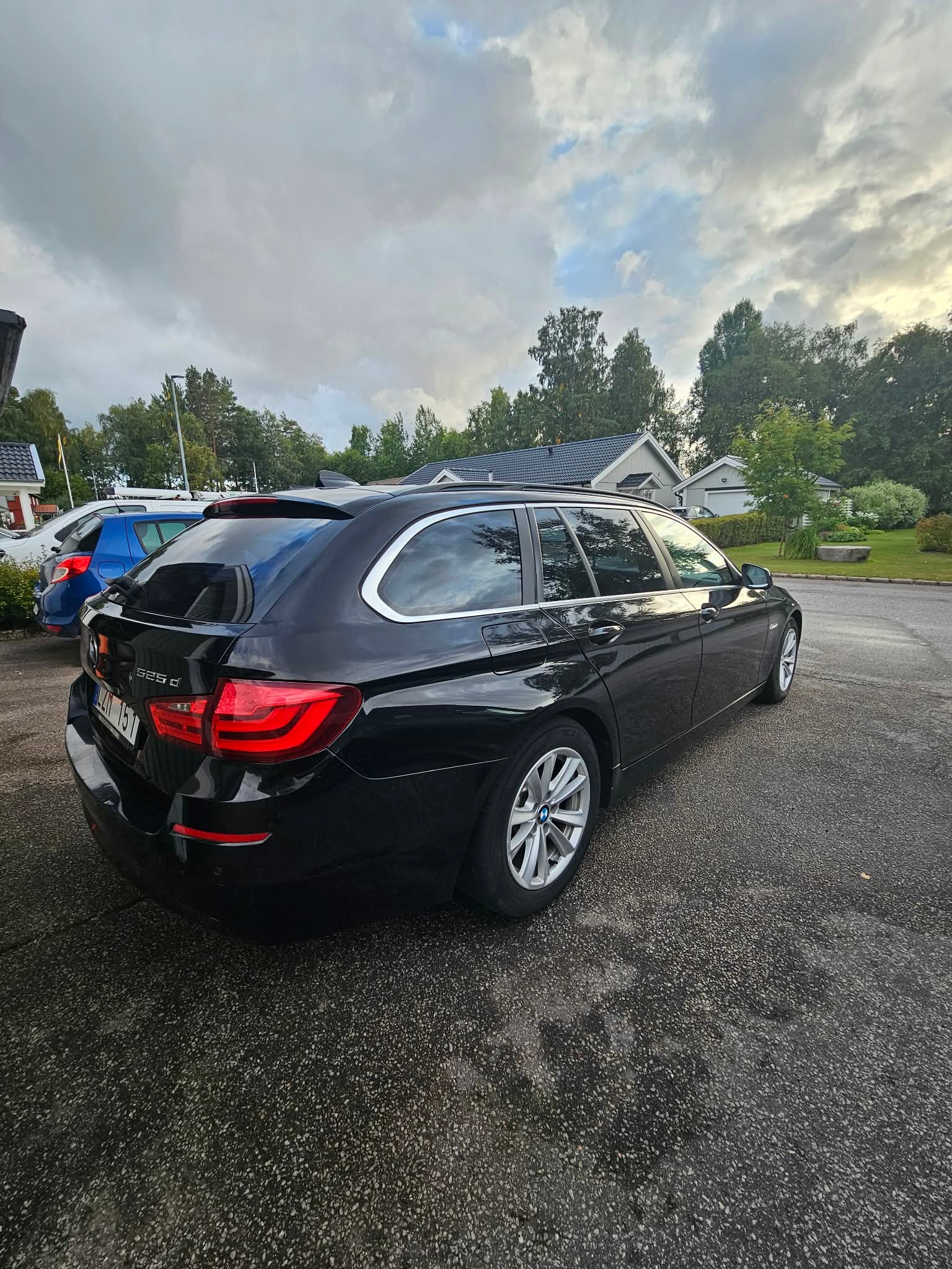 BMW 525 d Touring Steptronic 2012, kuva 5/8