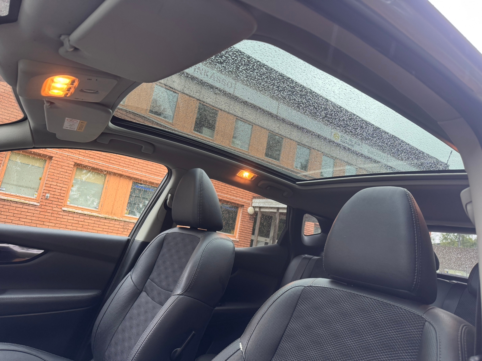 Nissan Qashqai 1.2 DIG-T XTRONIC-CVT 2016, bild 6/8