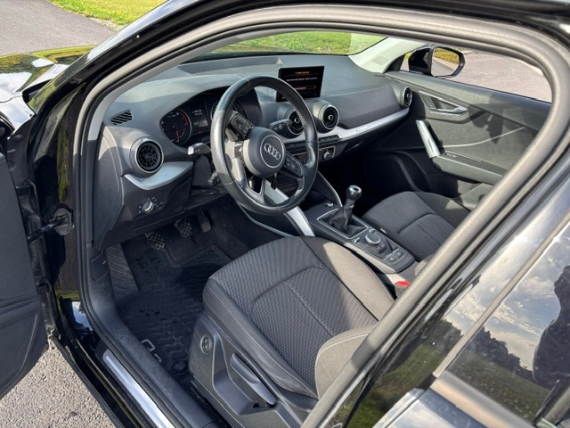 Audi Q2 30 TFSI Manuell 2019, bild 6/9