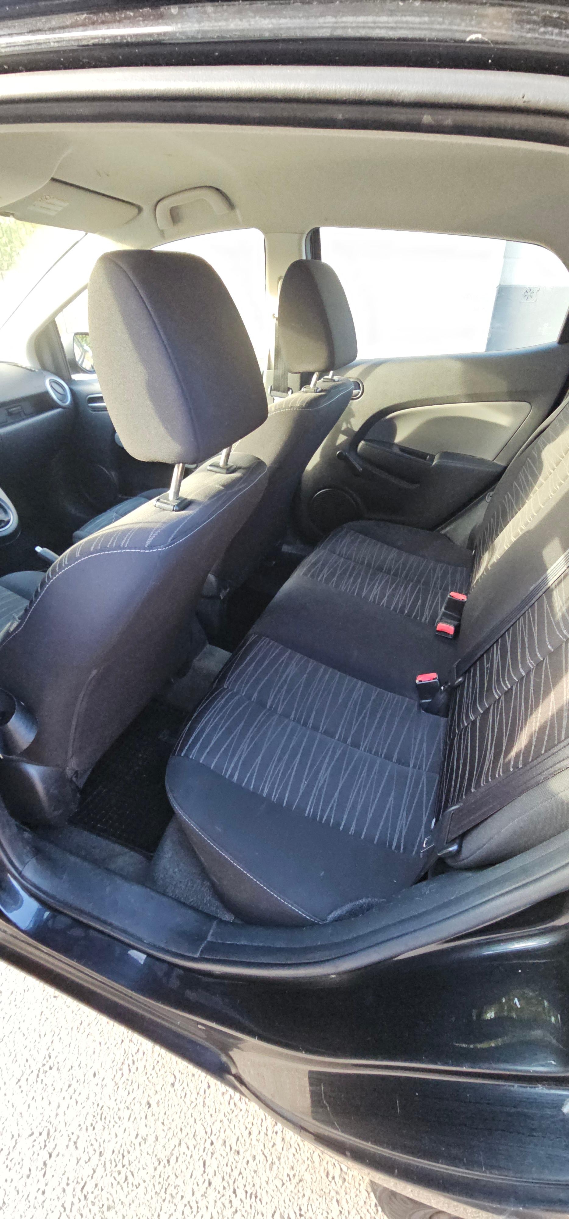 Mazda 2 5-dörrar 1.3 MZR Manuell 2009, bild 3/6