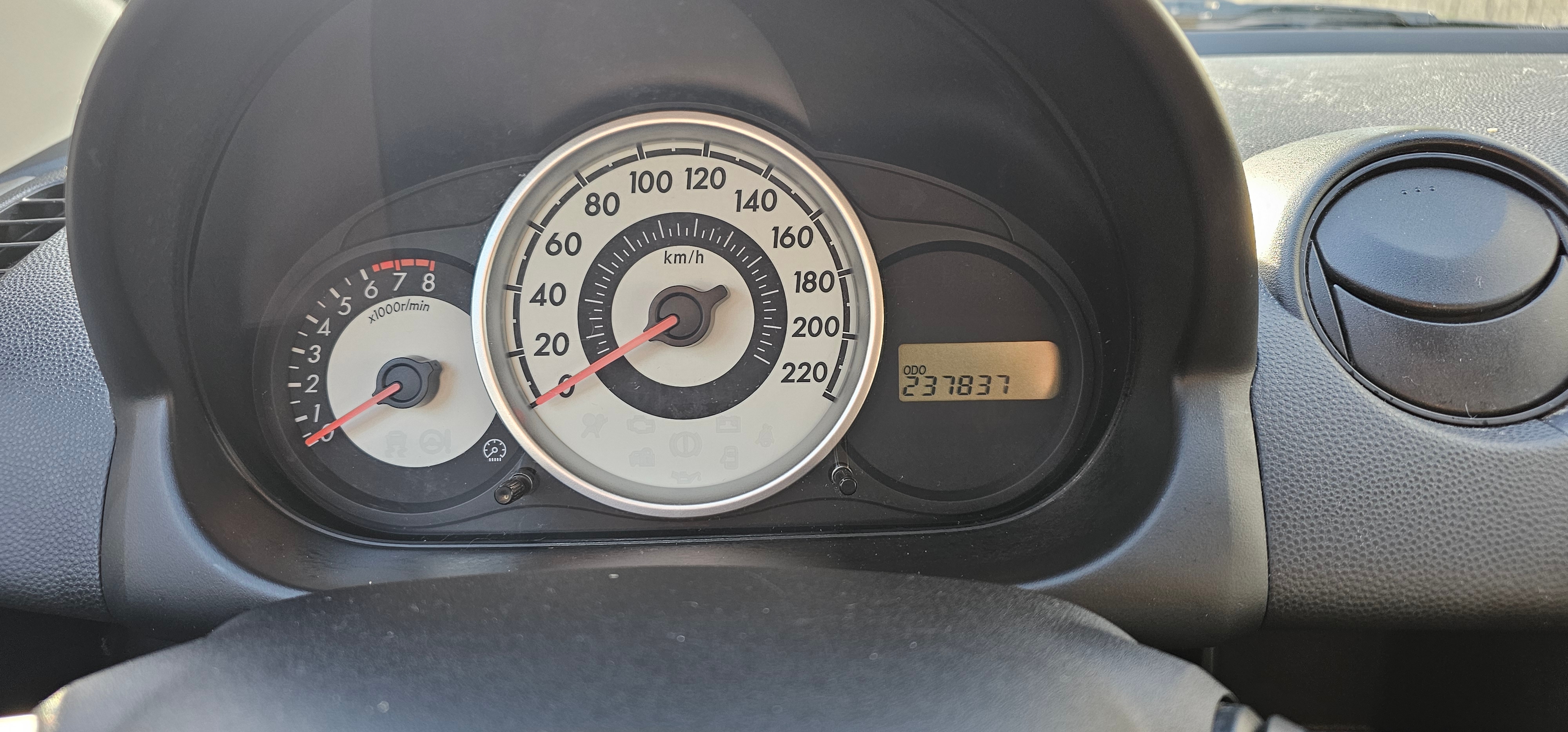 Mazda 2 5-dörrar 1.3 MZR Manuell 2009, bild 6/6