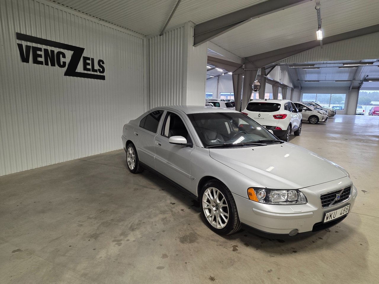 Volvo S60 2.5T 210 hk Dragkrok Fin 2005, kuva 2/10